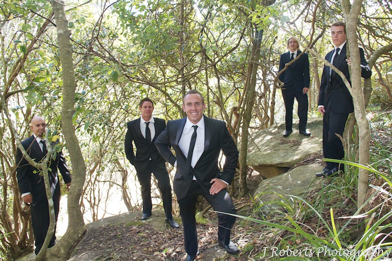 Groom with groomsmen Shelley Beach Headland - wedding photography sydney